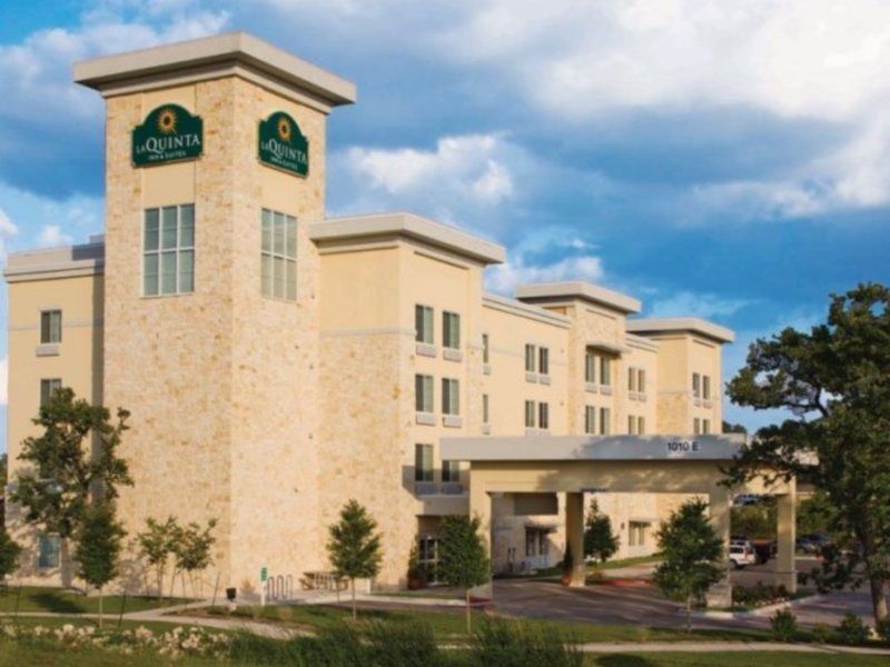 La Quinta By Wyndham Austin - Cedar Park Hotel Екстериор снимка